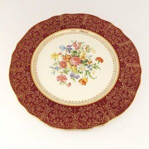 𝅺STEUBENVILLE 2032 Red Rim w/ Gold Filigree & Floral Center Dinner Plate